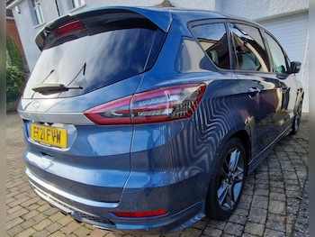 Ford - S-Max
