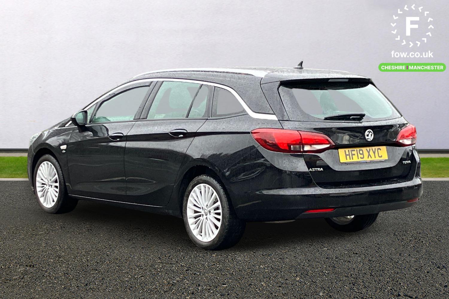 Used Vauxhall Astra 2019 for sale - 77680130: Photo 2