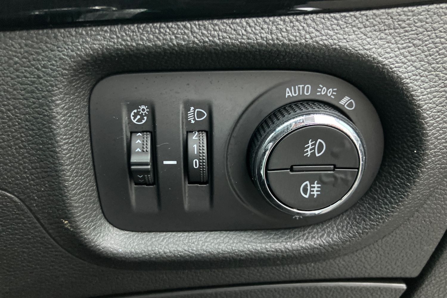 Used Vauxhall Astra 2019 for sale - 77680130: Photo 20