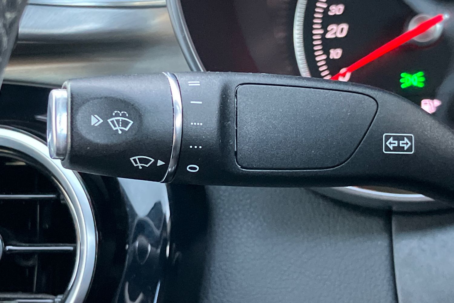 Used Mercedes-Benz C Class 2016 for sale - 76385467: Photo 15