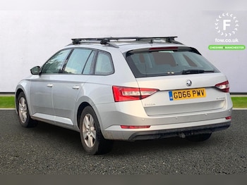 Used Skoda Superb 2016 for sale - 76357687: Photo
