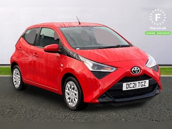 2021 - 1.0 VVT-i X-Play TSS 5dr x-shift