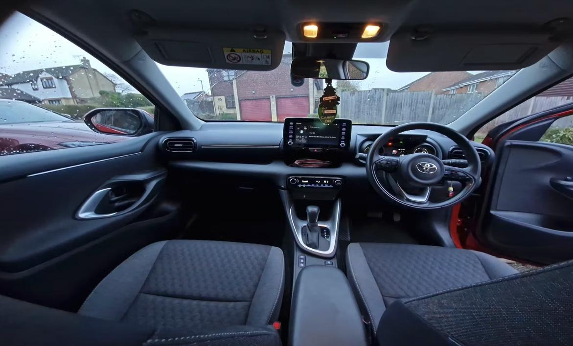 Used Toyota Yaris 2023 for sale - 77458951: Photo 3