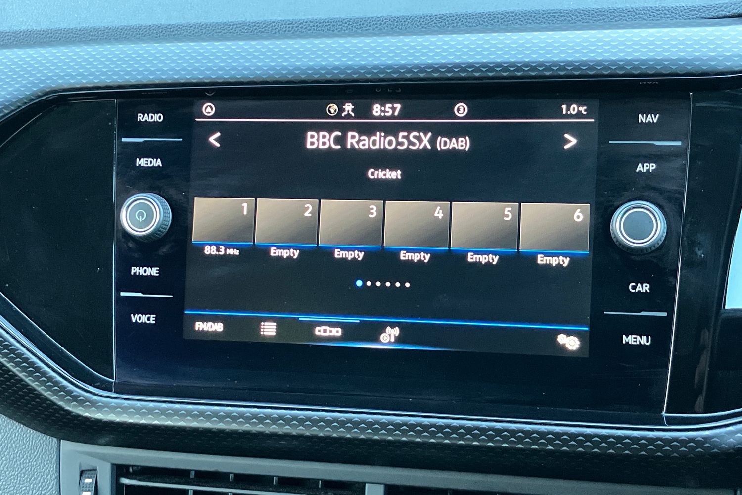 Used Volkswagen T-Cross 2023 for sale - 76421347: Photo 6