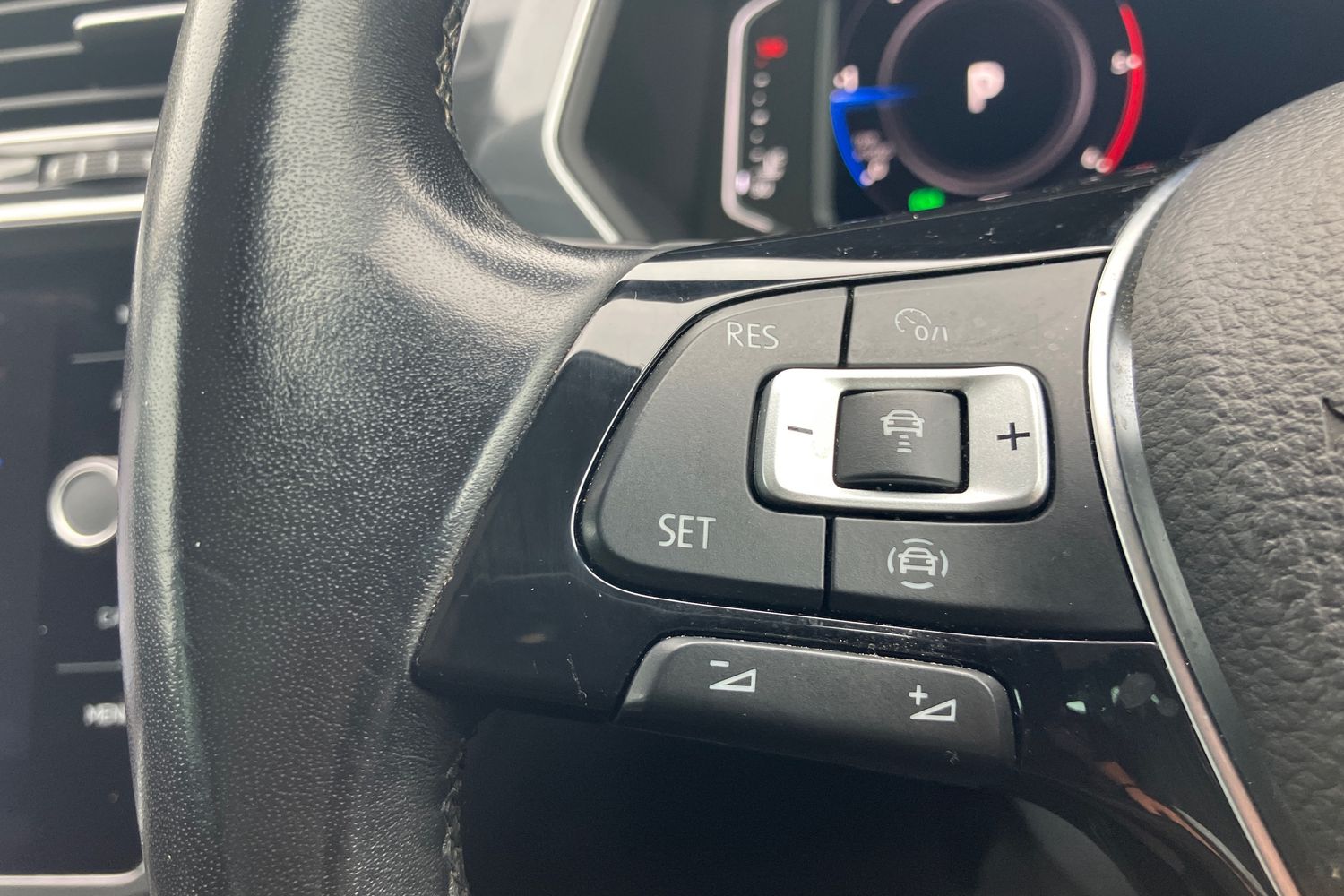 Used Volkswagen Tiguan 2020 for sale - 75825189: Photo 12