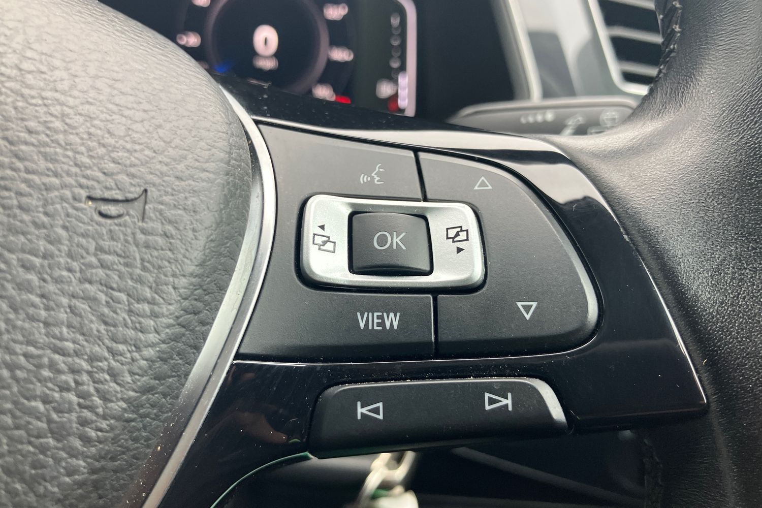 Used Volkswagen Tiguan 2020 for sale - 75825189: Photo 13