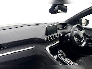 Used Peugeot 5008 2018 for sale - 77527470: Photo