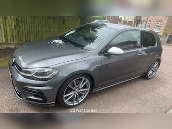 Used Volkswagen Golf 2019 for sale - 78646390: Photo