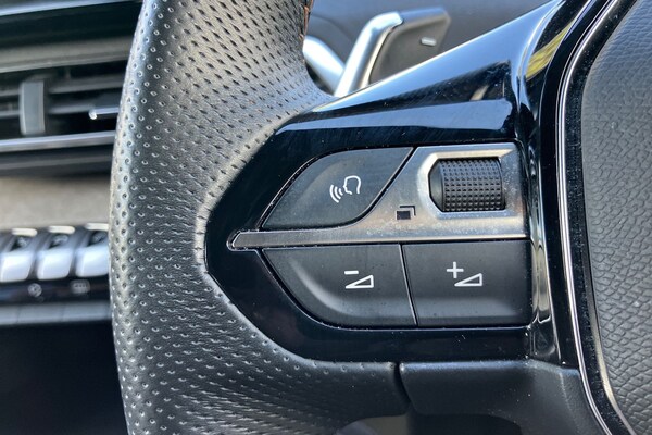 Used Peugeot 5008 2020 for sale - 75593940: Photo 12
