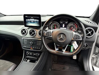 Used Mercedes-Benz GLA 2017 for sale - 76469228: Photo