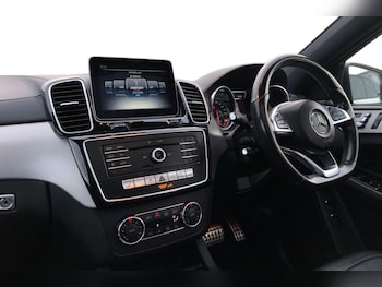 Used Mercedes-Benz GLE 2019 for sale - 77712786: Photo