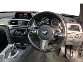 Used BMW 3 Series 2019 for sale - 76164723: Photo