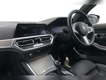 Used BMW 3 Series 2020 for sale - 79342033: Photo