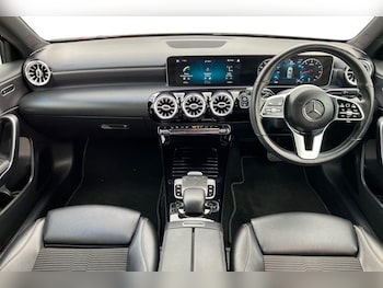 Used Mercedes-Benz A-Class 2018 for sale - 76128371: Photo 3
