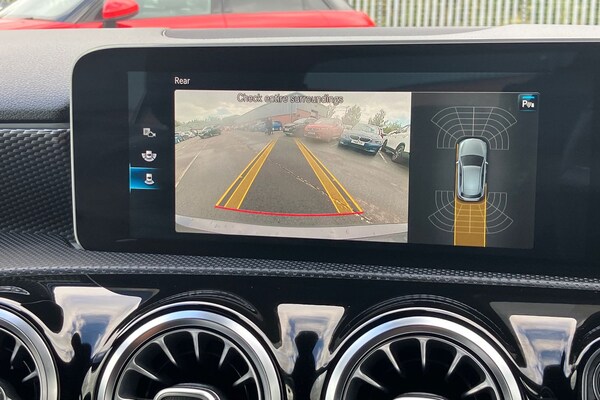 Used Mercedes-Benz A-Class 2018 for sale - 76128371: Photo 8