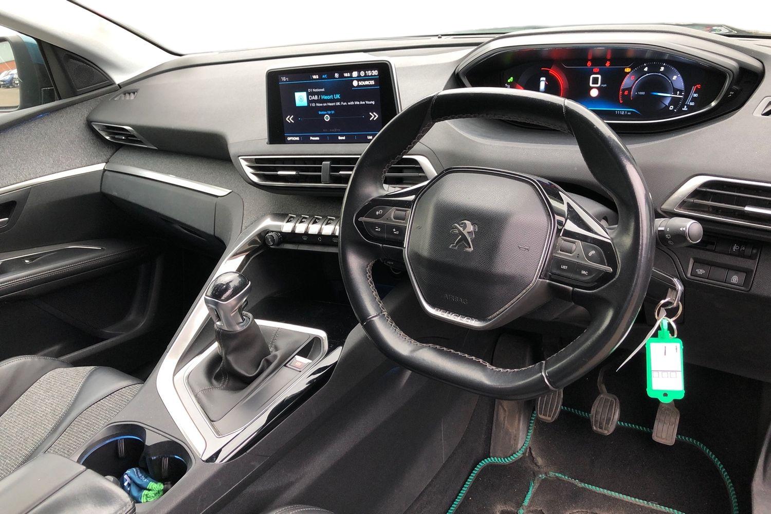 Used Peugeot 5008 2018 for sale - 76334451: Photo 3