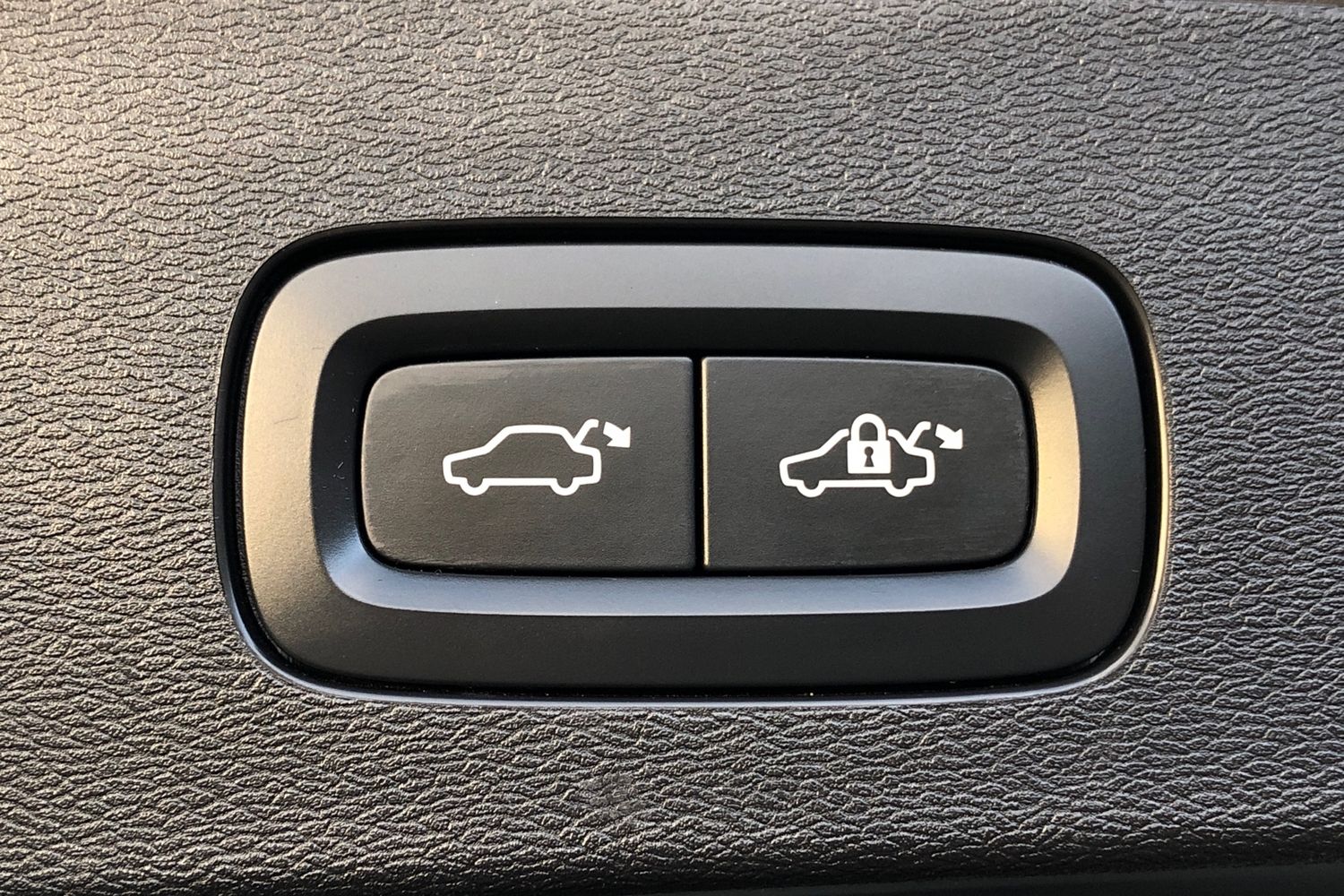 Used Volvo V60 2021 for sale - 76206824: Photo 17