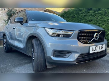 Volvo - XC40