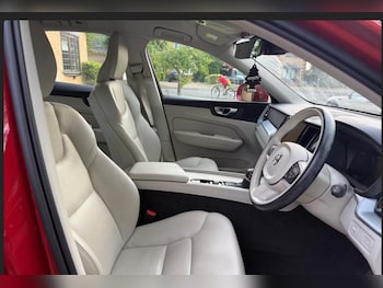 Used Volvo XC60 2020 for sale - 78939679: Photo