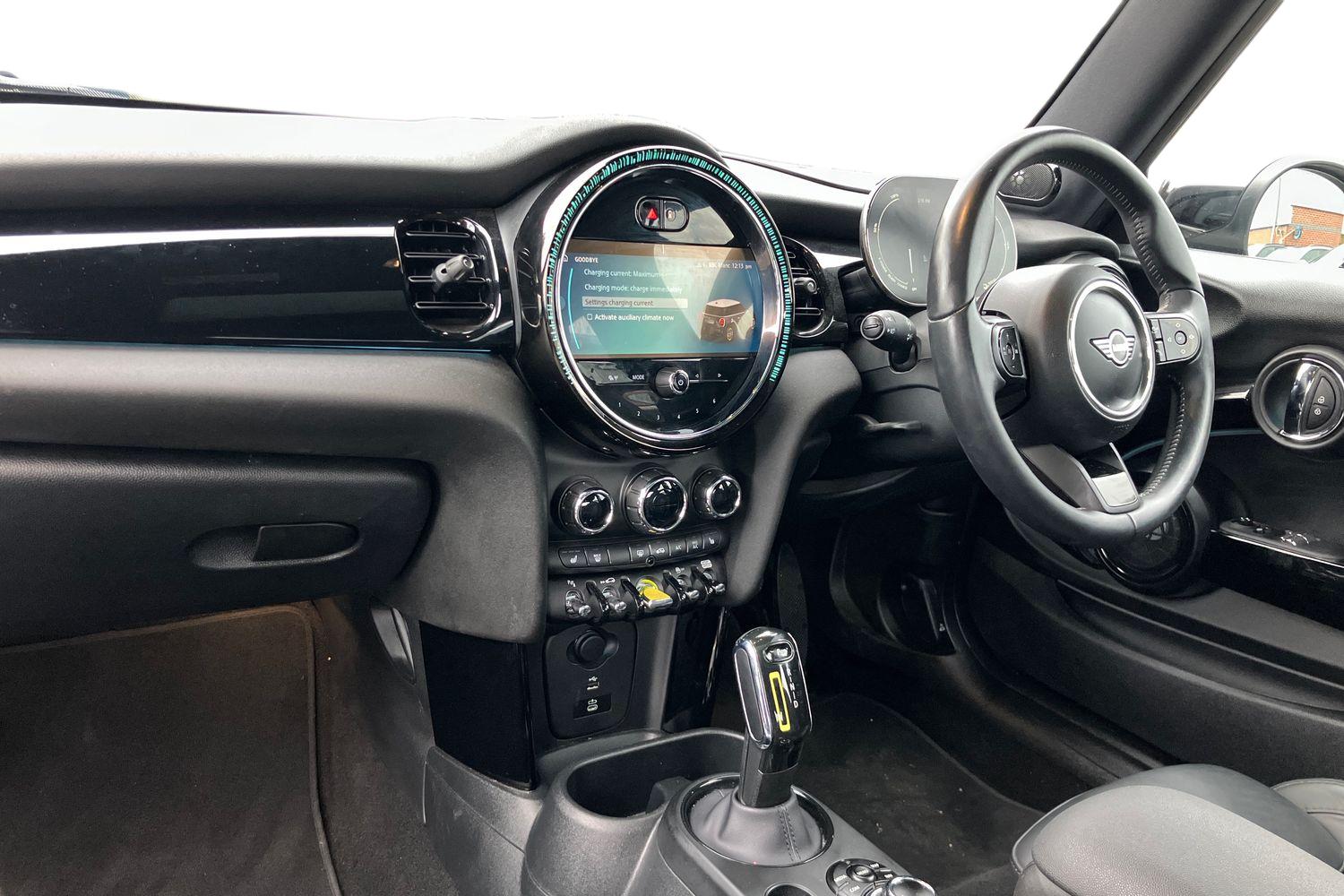 Used MINI Hatch 2023 for sale - 78062142: Photo 4