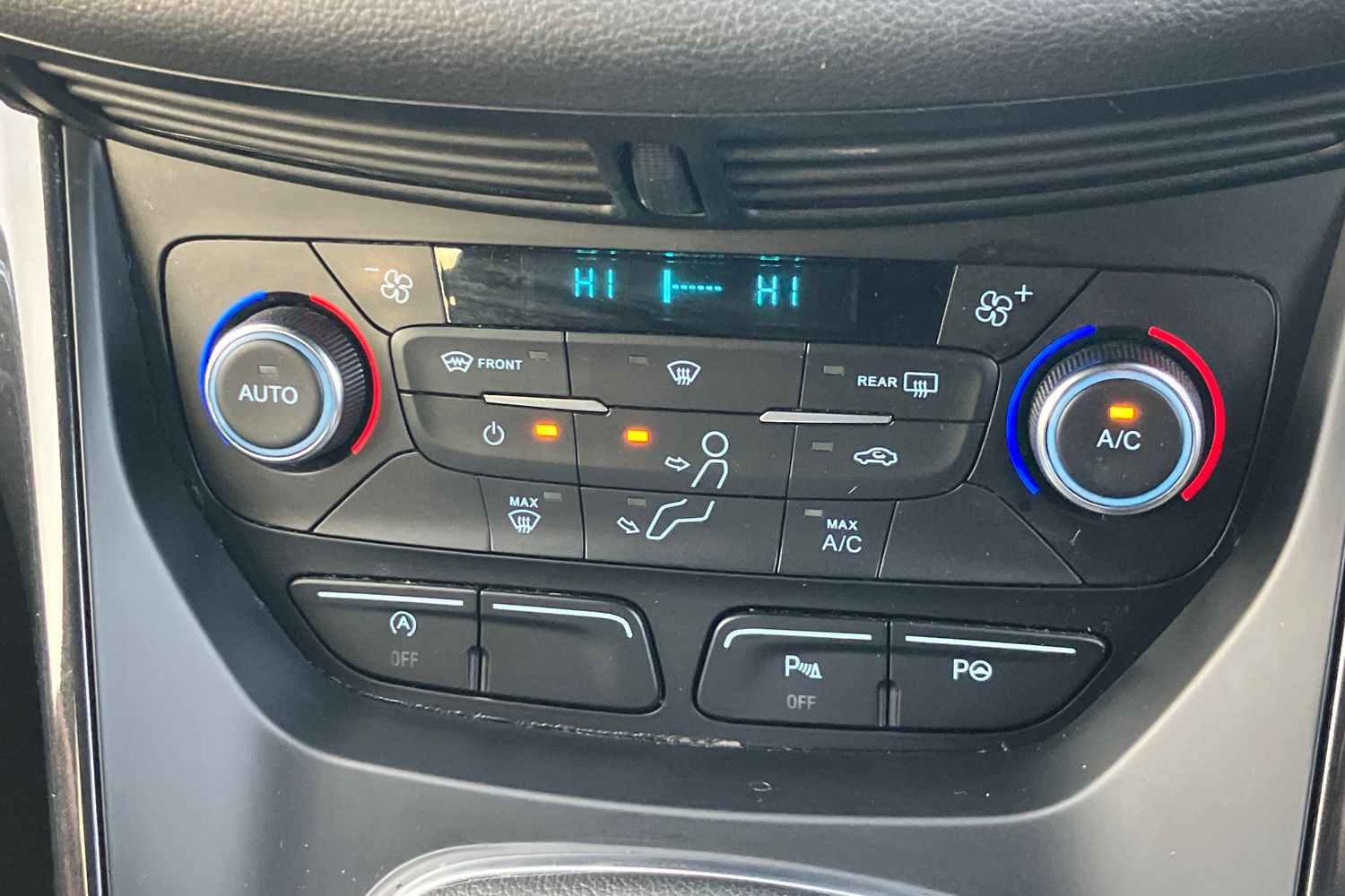 Used Ford Kuga 2018 for sale - 76828001: Photo 14