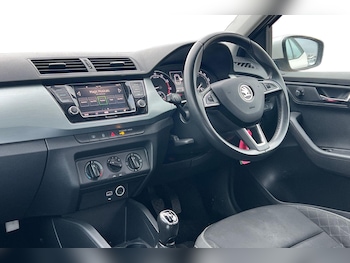Used Skoda Fabia 2019 for sale - 77886457: Photo
