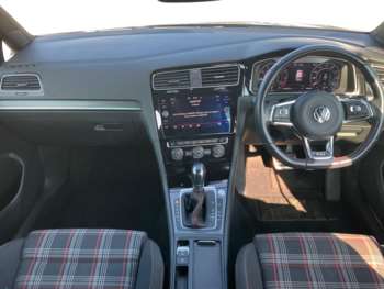 Used Volkswagen Golf 2019 for sale - 74735573: Photo