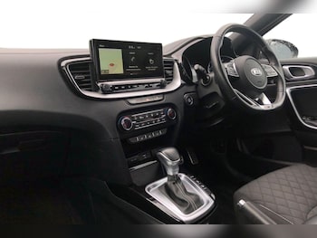 Used Kia Ceed 2020 for sale - 75574812: Photo