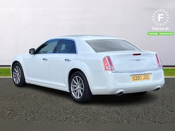 Used Chrysler 300C 2013 for sale - 74858723: Photo