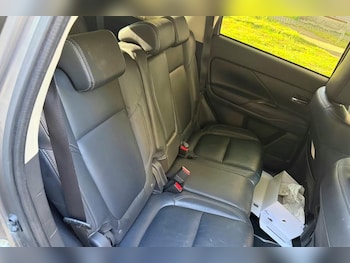 Used Mitsubishi Outlander 2021 for sale - 78445231: Photo