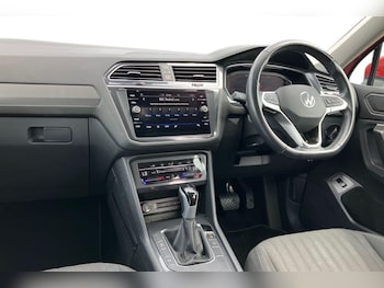 Used Volkswagen Tiguan Allspace 2023 for sale - 78981077: Photo