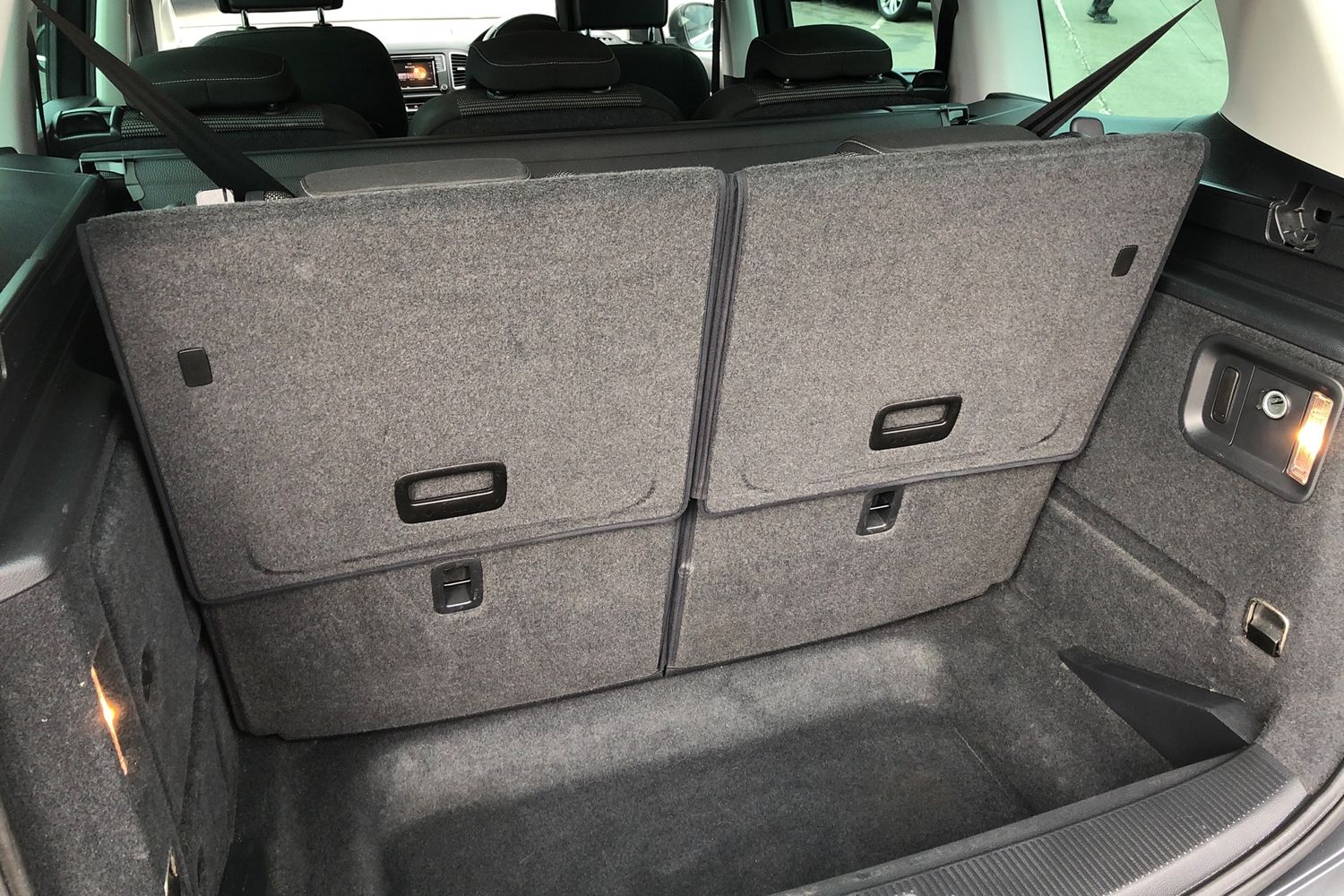 Used Volkswagen Sharan 2018 for sale - 77515025: Photo 16