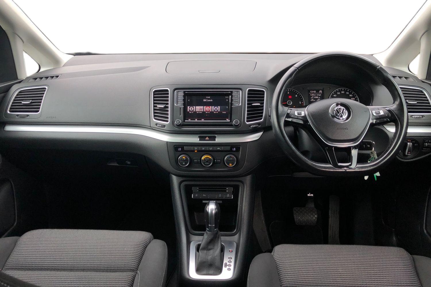 Used Volkswagen Sharan 2018 for sale - 77515025: Photo 3