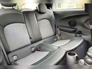 Used MINI Hatch 2020 for sale - 79739520: Photo