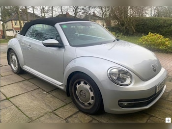 Used Volkswagen Beetle 2016 for sale - 77654227: Photo