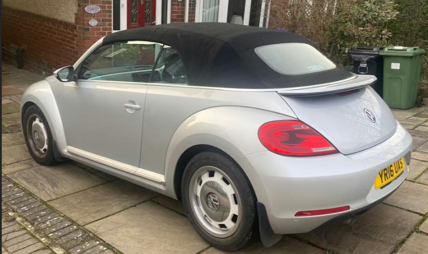 Used Volkswagen Beetle 2016 for sale - 77654227: Photo 3