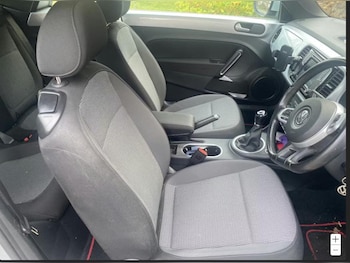 Used Volkswagen Beetle 2016 for sale - 77654227: Photo