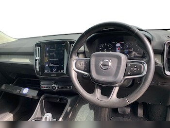 Used Volvo XC40 2019 for sale - 78927301: Photo