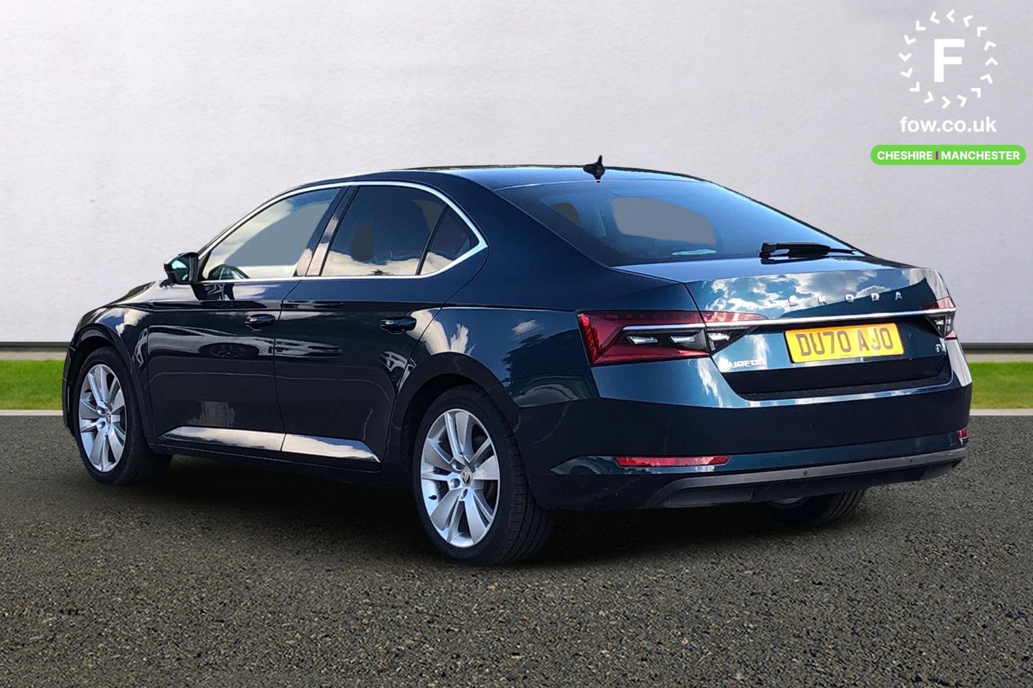 Used Skoda Superb 2020 for sale - 76036884: Photo 2