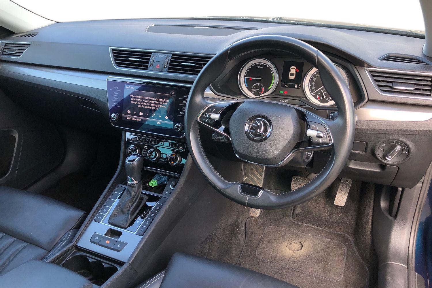 Used Skoda Superb 2020 for sale - 76036884: Photo 3