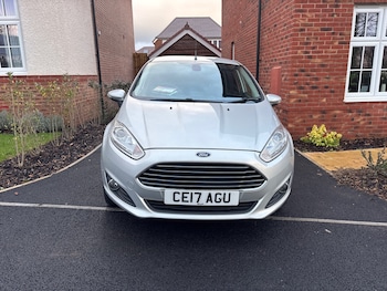 Used Ford Fiesta 2017 for sale - 77435982: Photo