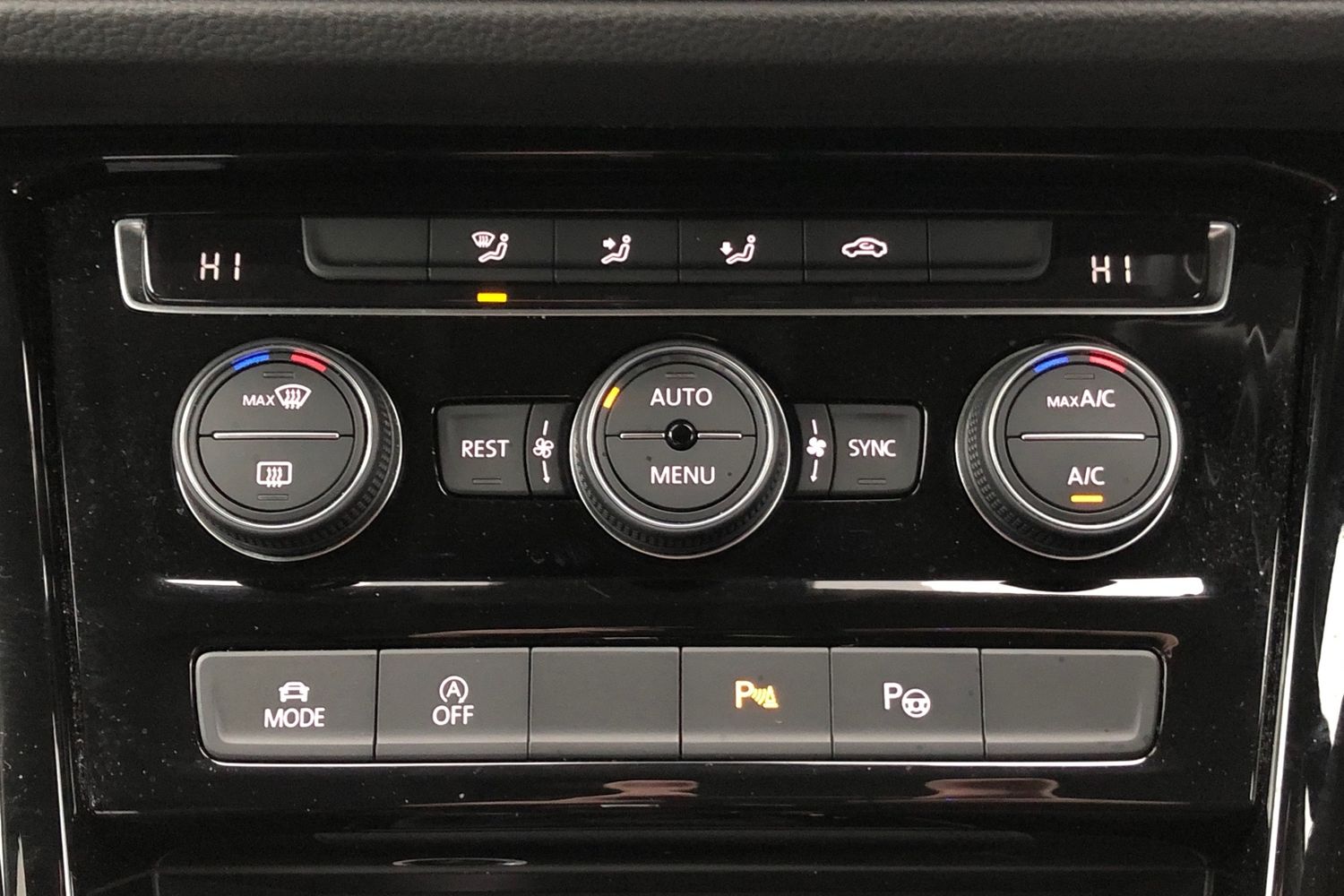 Used Volkswagen Touran 2019 for sale - 76541054: Photo 13