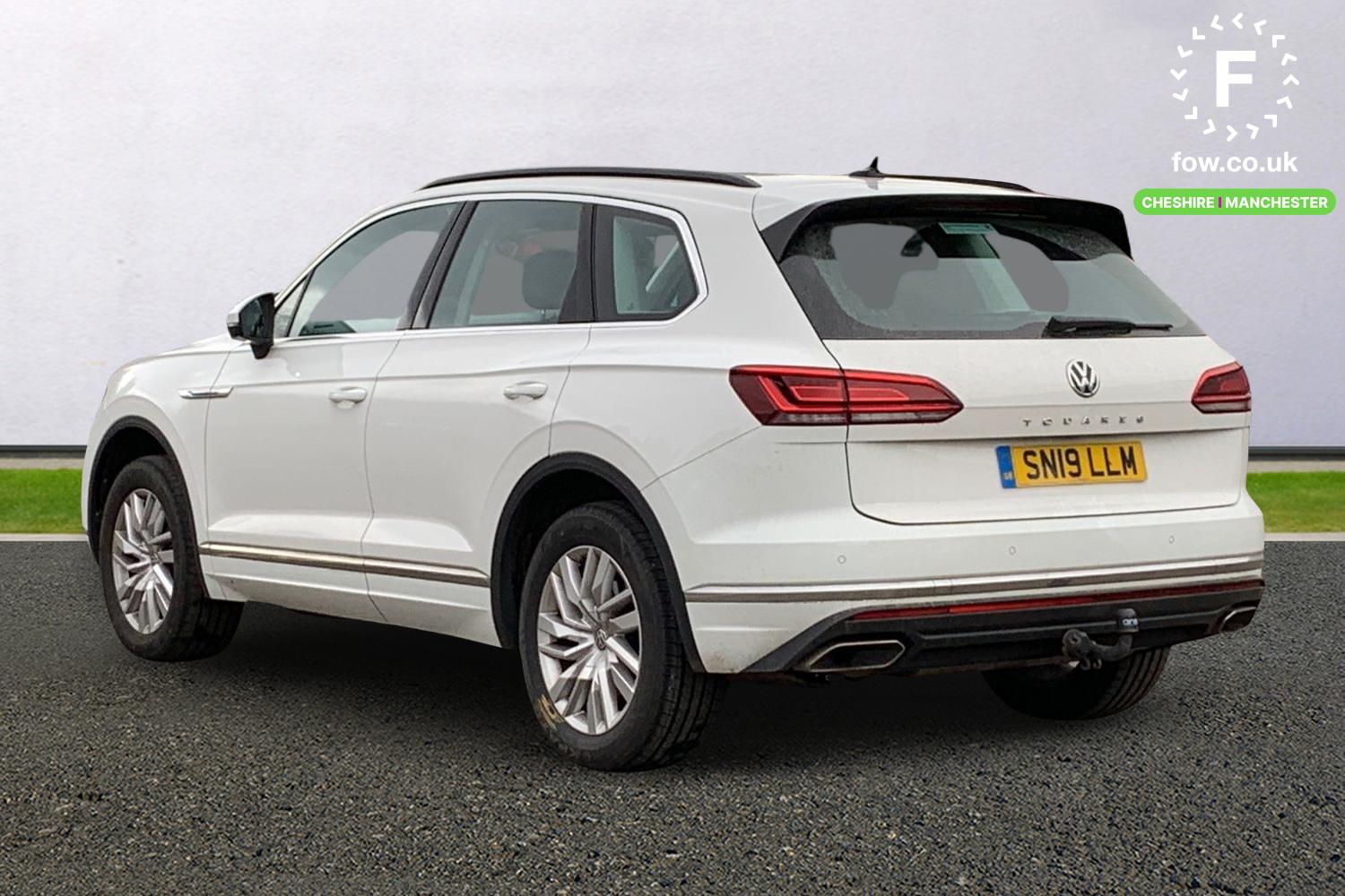 Used Volkswagen Touareg 2019 for sale - 77661500: Photo 2