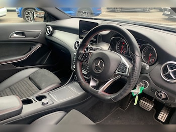 Used Mercedes-Benz GLA 2019 for sale - 76264142: Photo 3