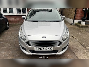 Used Ford S-Max 2017 for sale - 77787573: Photo
