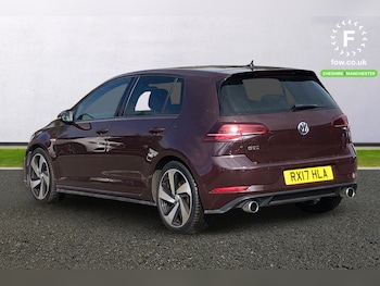 Used Volkswagen Golf 2017 for sale - 76128353: Photo 2