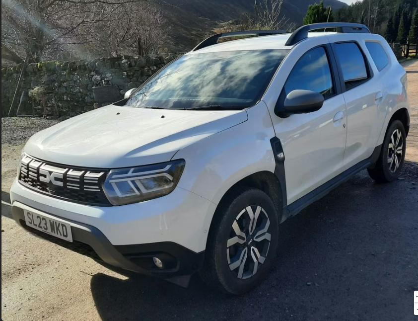 Used Dacia Duster 2023 for sale - 77963305: Photo 2