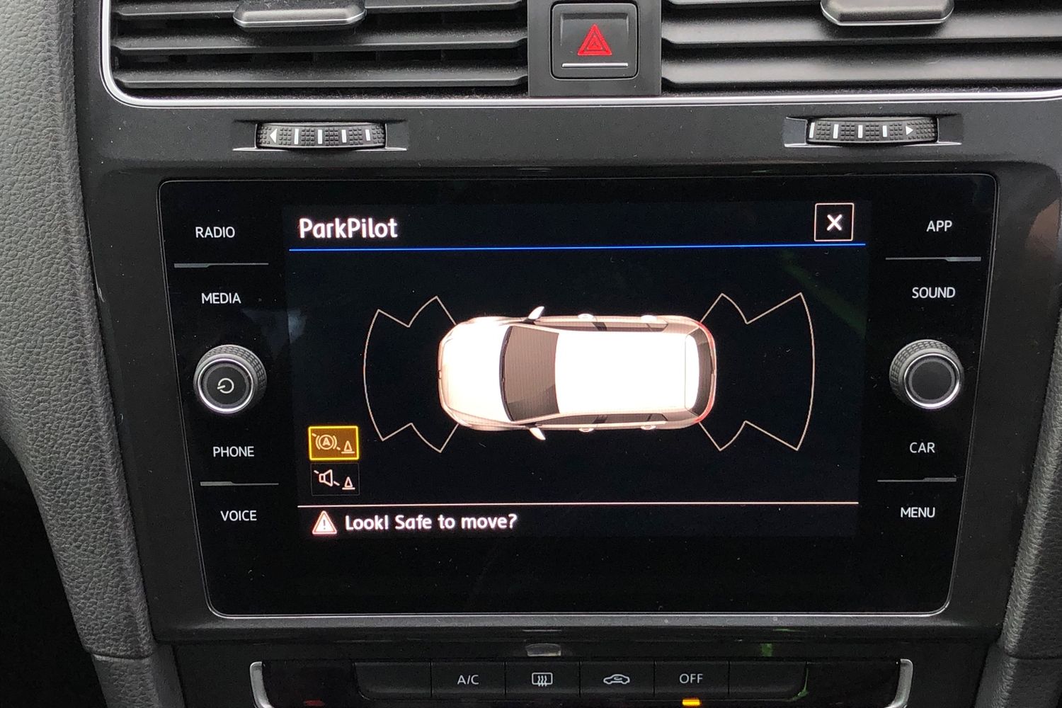 Used Volkswagen Golf 2018 for sale - 77540937: Photo 12