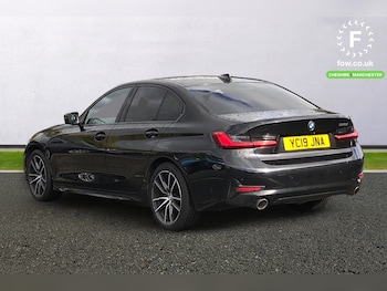 Used BMW 3 Series 2019 for sale - 76194164: Photo 2