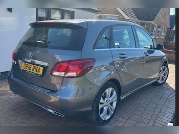 Used Mercedes-Benz B Class 2016 for sale - 78512605: Photo